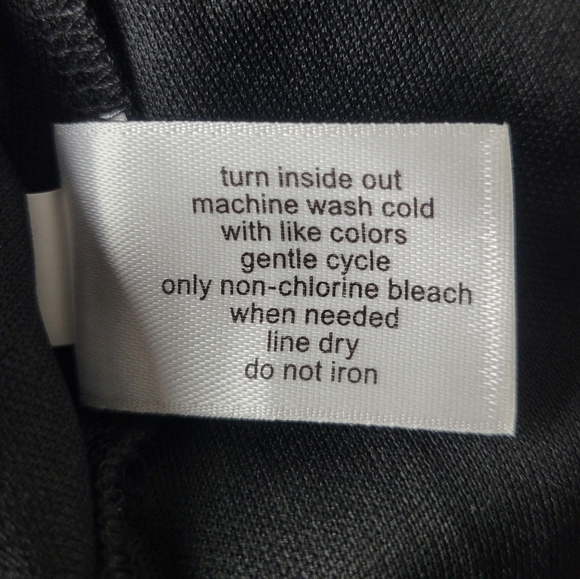 NWT Lane Bryant Peplum V-Neck Blouse Black with Gold Polka Dots - Picture 10 of 11